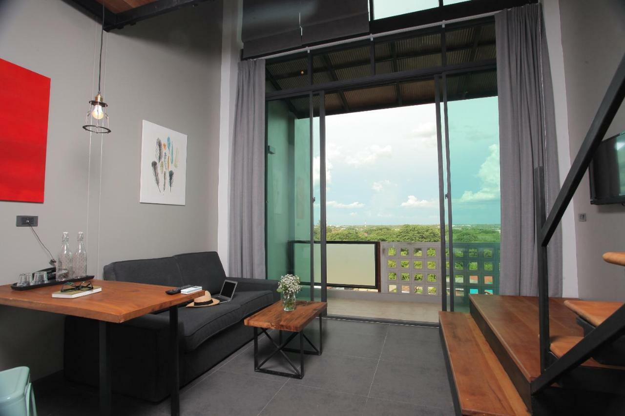 Space59 Hotel Ratchaburi Exterior photo